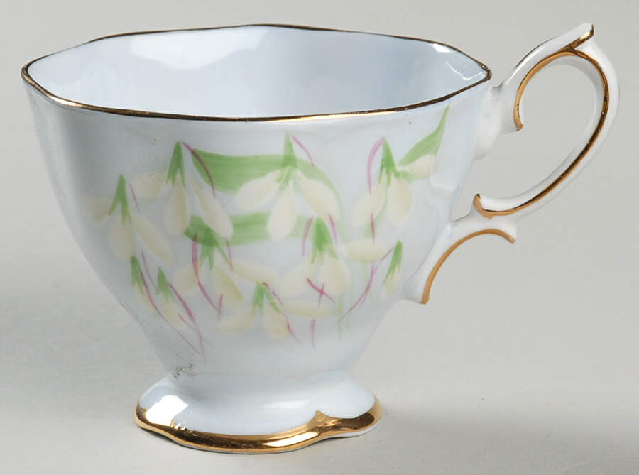 Laurentian Snowdrop Pale Blue Footed Cup by Royal Albert-1