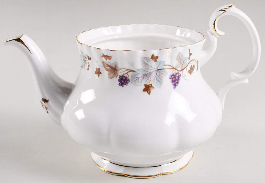 Lorraine Teapot No Lid by Royal Albert-1