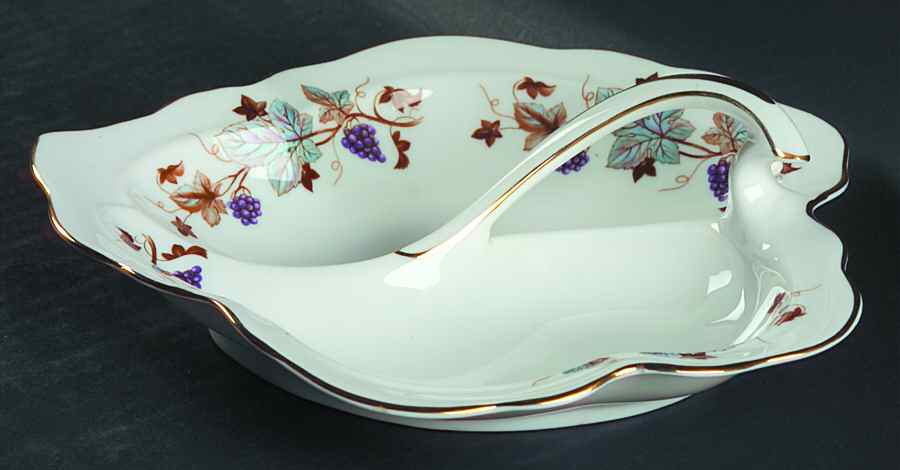 Lorraine 2-Part Relish by Royal Albert-1