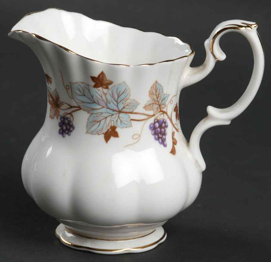 Lorraine Mini Creamer by Royal Albert-1