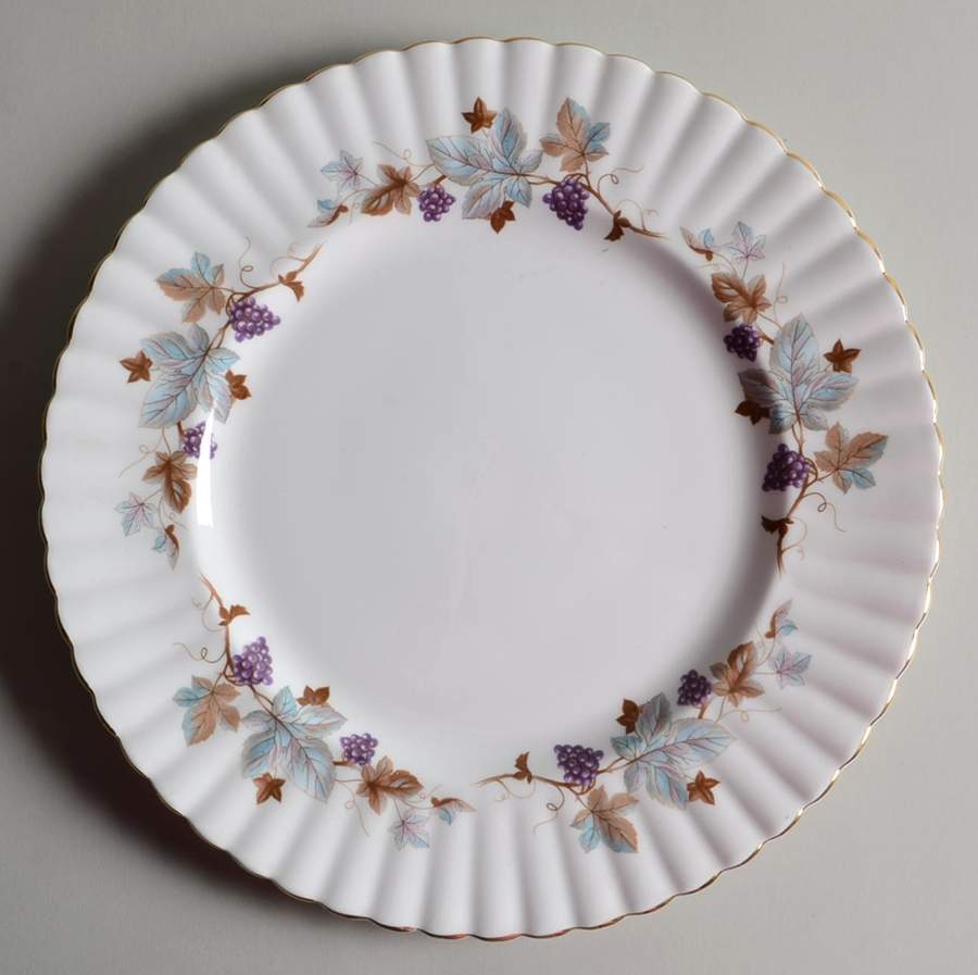 Lorraine Dinner Plate by Royal Albert-1