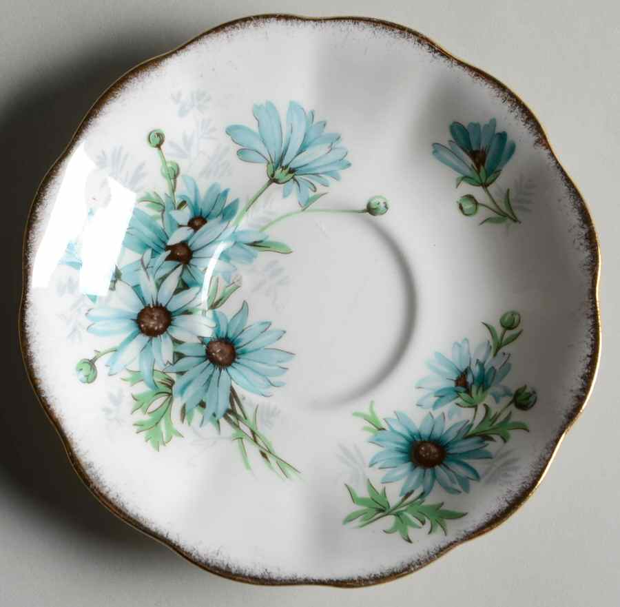 Marguerite (Hampton Shape) Saucer by Royal Albert-1