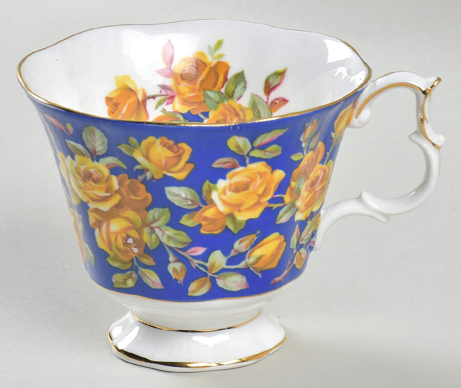 Merrie England Series Footed Cup by Royal Albert-1
