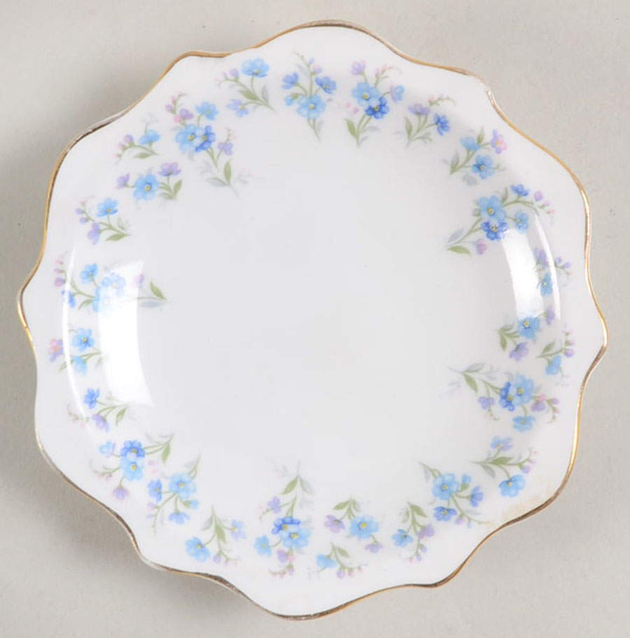 Memory Lane 4" Round Sweet Meat Dish by Royal Albert-1