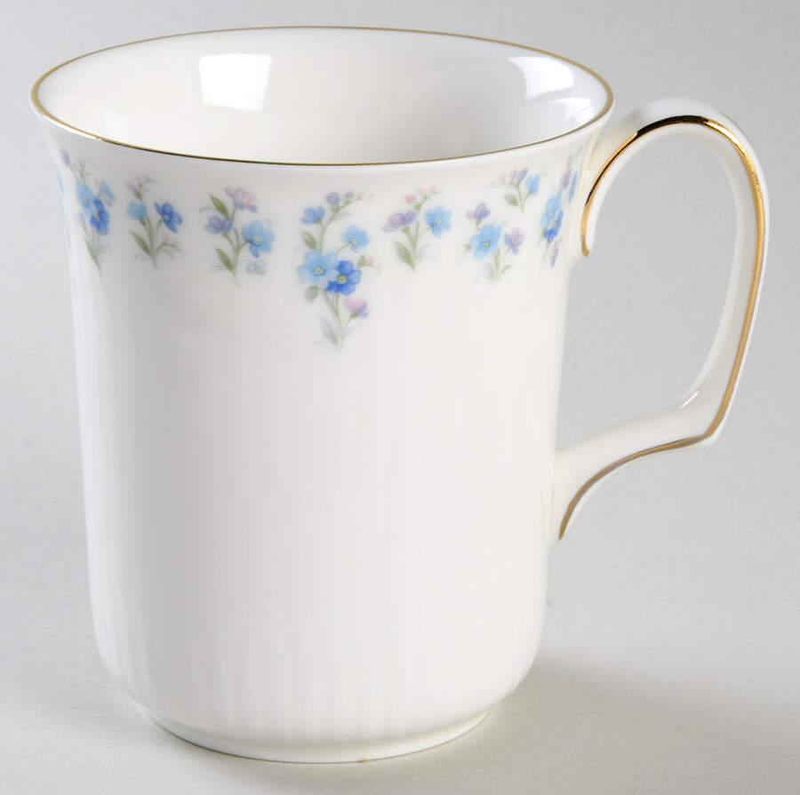 Memory Lane Mug by Royal Albert-1