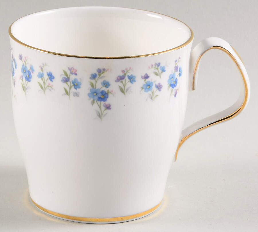 Memory Lane Mug by Royal Albert-1
