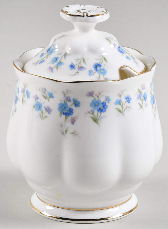 Memory Lane Marmalade & Lid by Royal Albert-1