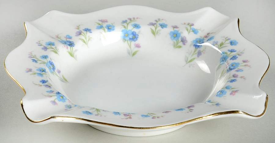 Memory Lane 4" Ashtray by Royal Albert-1
