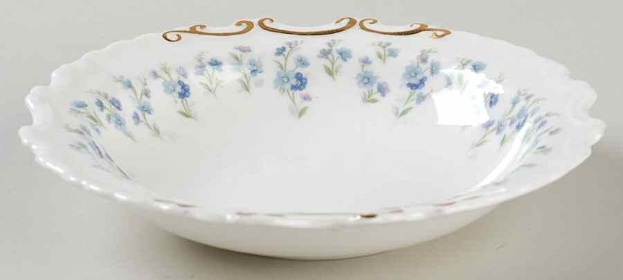 Memory Lane 5" Round Sweet Meat by Royal Albert-1