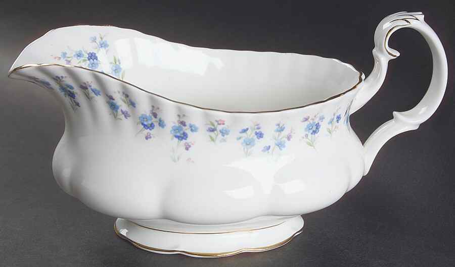 Memory Lane Gravy Boat by Royal Albert-1