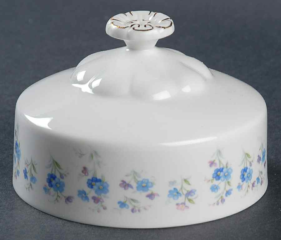 Memory Lane Lid for Round Butter by Royal Albert-1