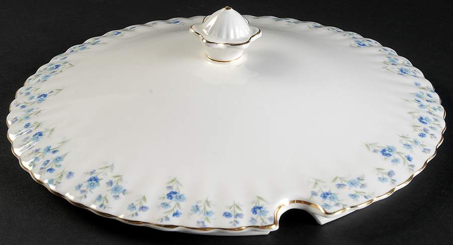 Memory Lane Lid for Tureen by Royal Albert-1