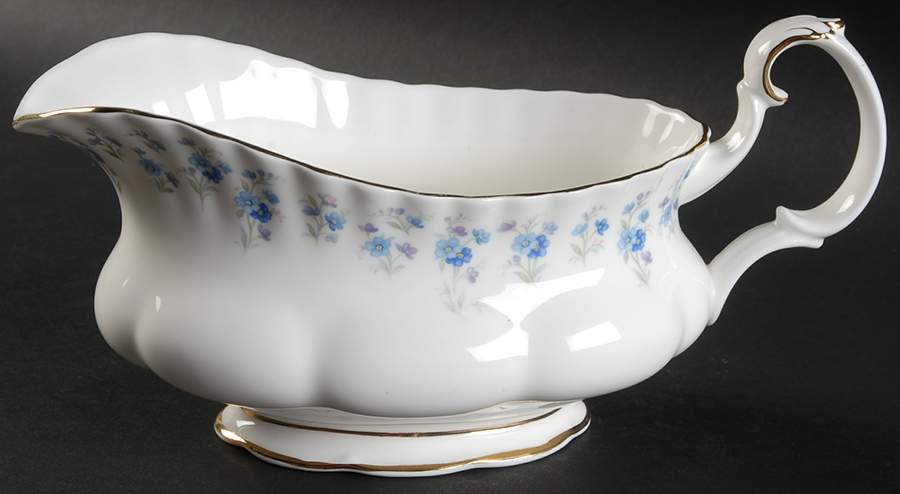 Memory Lane Gravy Boat by Royal Albert-1
