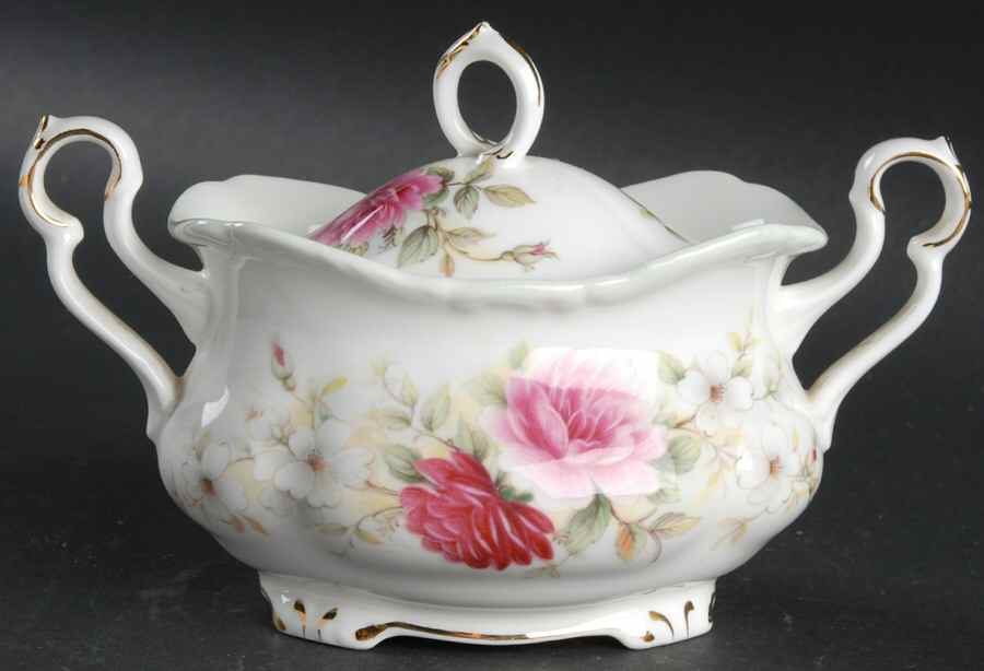 Memories Sugar Bowl & Lid by Royal Albert-1