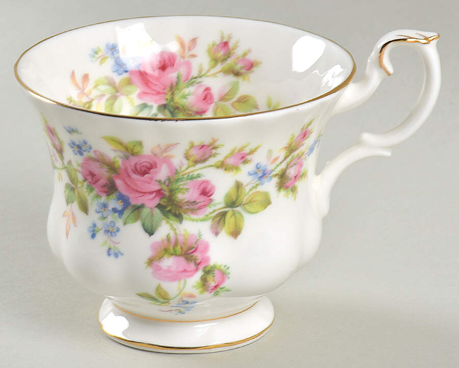 Moss Rose (Montrose Shape) Snack Cup by Royal Albert-1