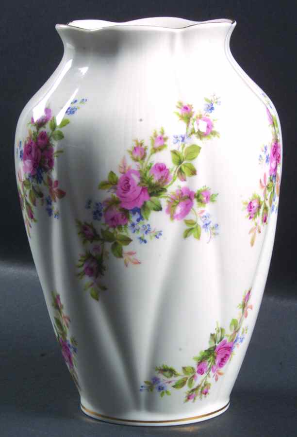 Moss Rose (Montrose Shape) Chelsea Vase No Lid by Royal Albert-1