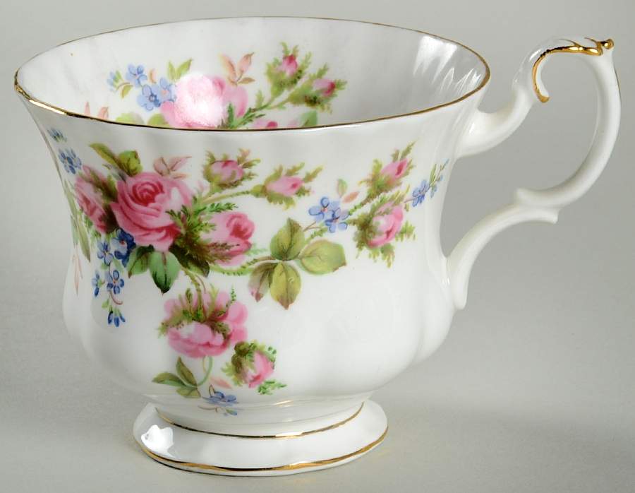 Moss Rose (Montrose Shape) Cup for Dessert Plate & Cup Set by Royal Albert-1