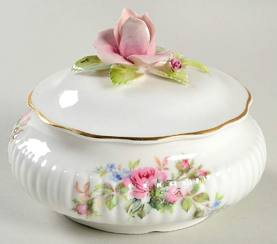 Moss Rose (Montrose Shape) Puff Box & Lid by Royal Albert-1