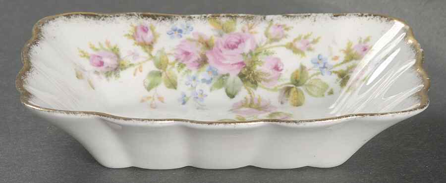 Moss Rose (Hampton, Older) 5" Rectangular Sweet Meat by Royal Albert-1