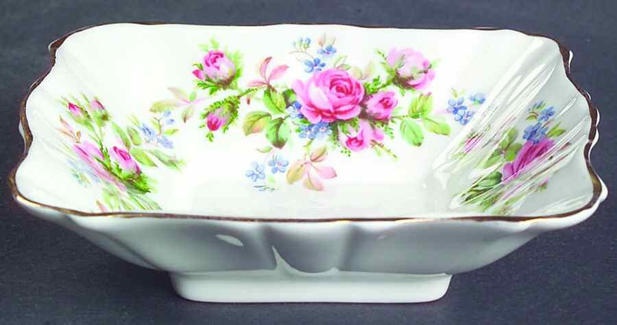 Moss Rose (Hampton, New) Small Square Sweet Meat Dish by Royal Albert-1