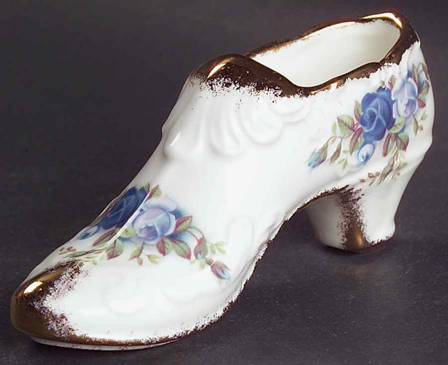 Moonlight Rose Shoe by Royal Albert-1