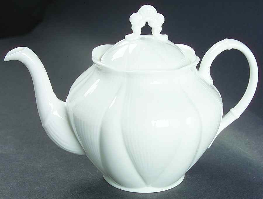 Morning Star (All White) Mini Teapot & Lid by Royal Albert-1