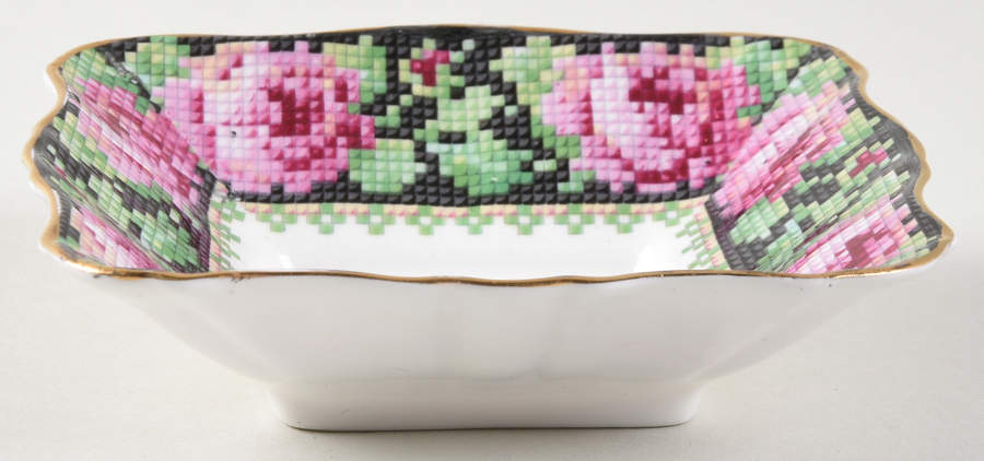 Needle Point 4" Square Sweet Meat by Royal Albert-1