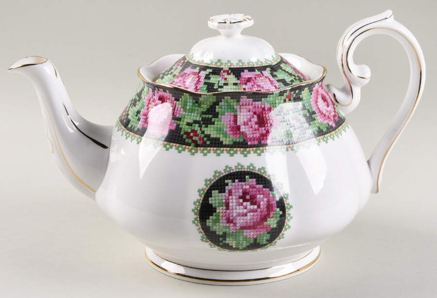 Needle Point Teapot & Lid by Royal Albert-1