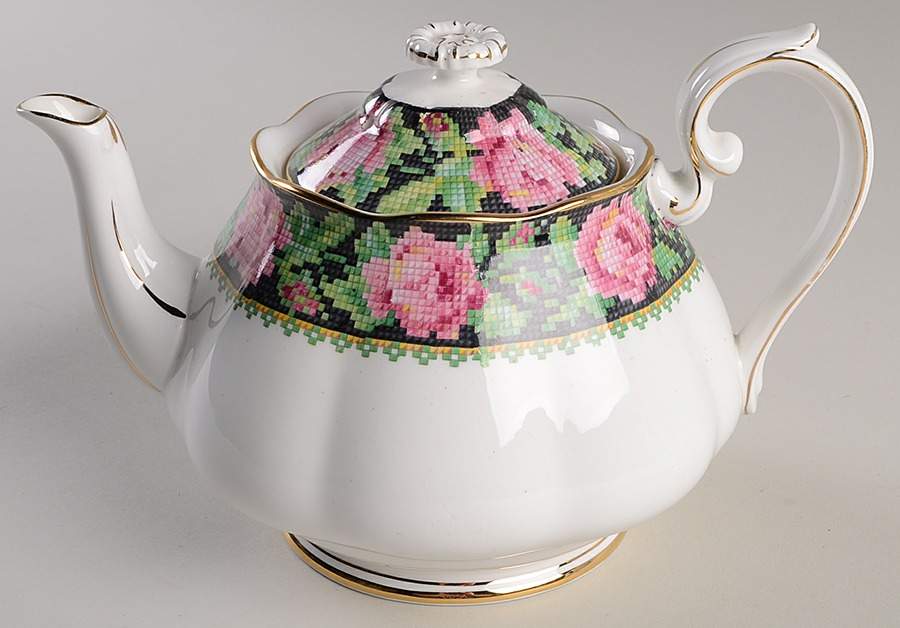 Needle Point Teapot & Lid by Royal Albert-1