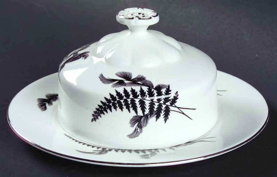 Night and Day (Smooth) Round Covered Butter by Royal Albert-1