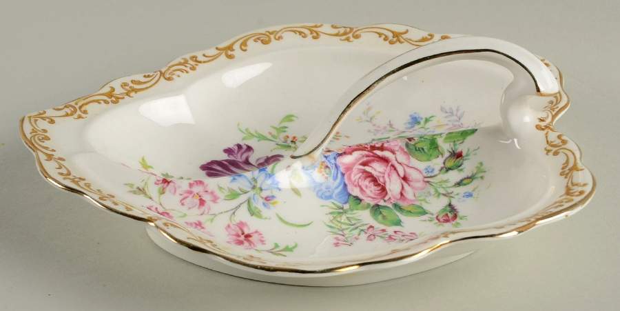 Nosegay Handled Leaf Dish by Royal Albert-1