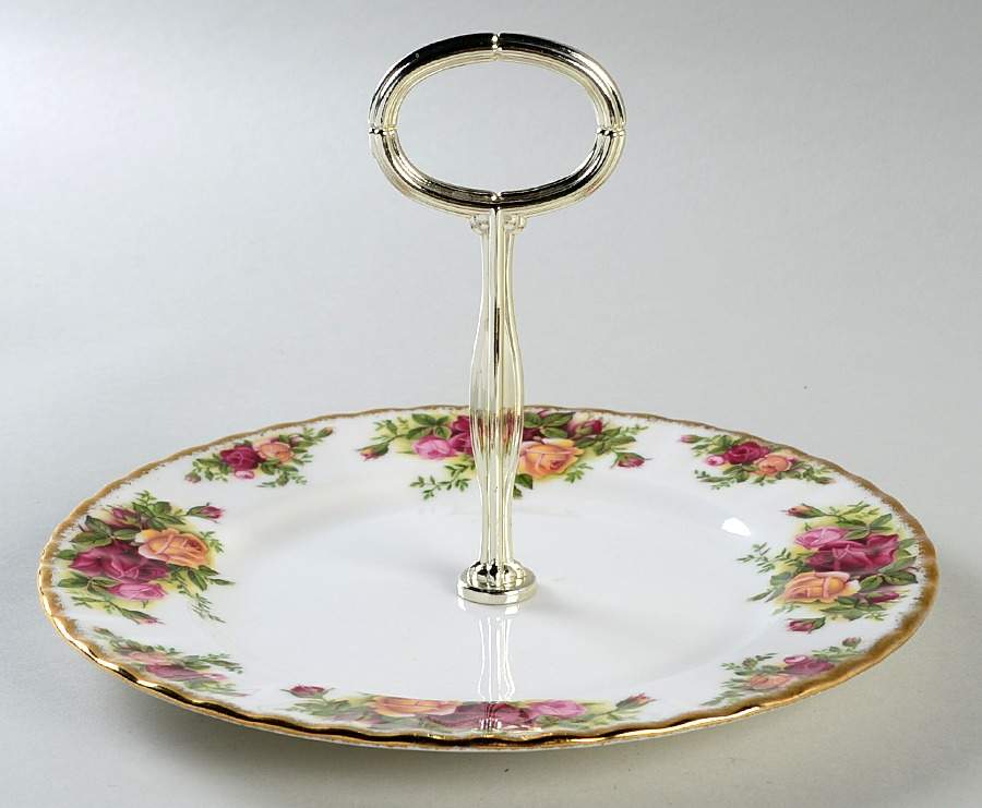Old Country Roses Round Serving Plate with Handle (Sp) by Royal Albert-1