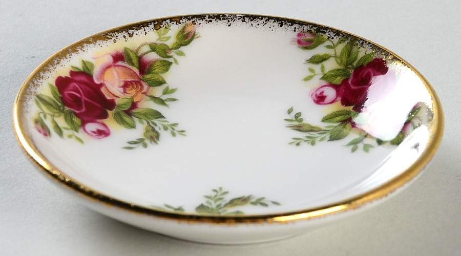 Old Country Roses Butter Pat by Royal Albert-1