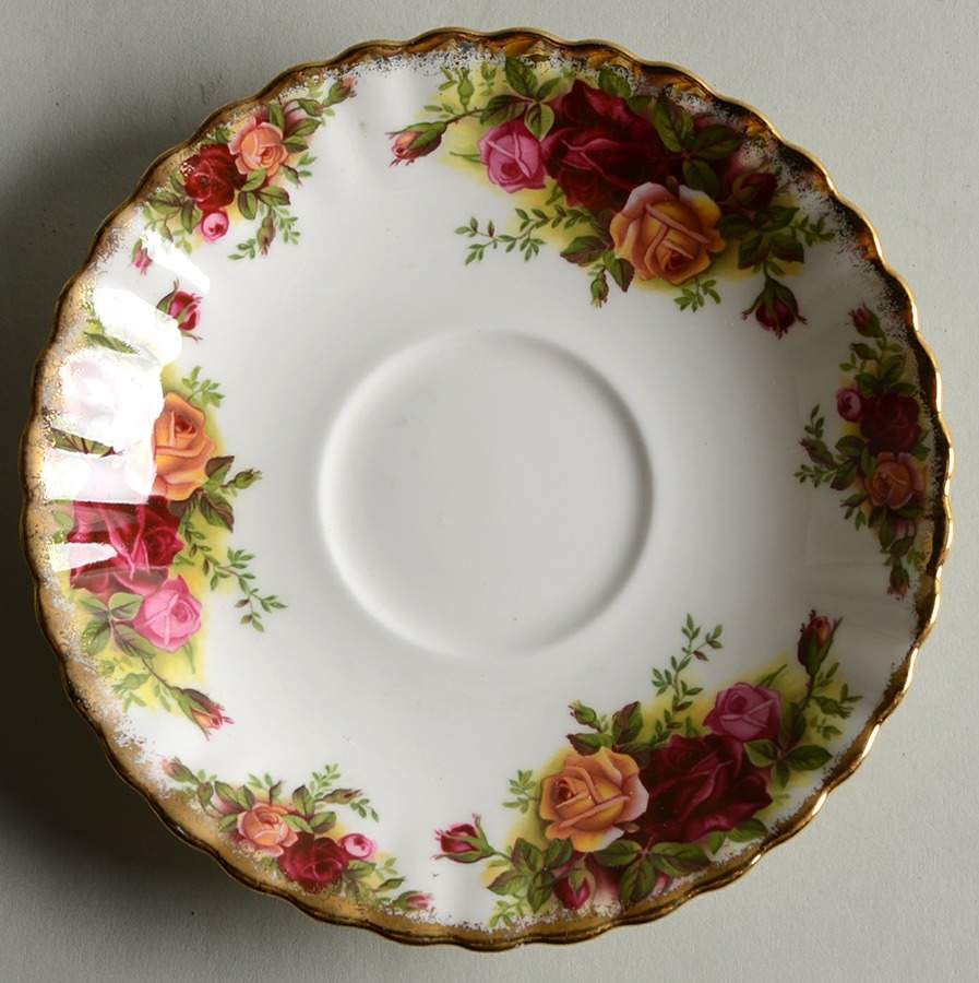 Old Country Roses Saucer for Oversized Cup by Royal Albert-1