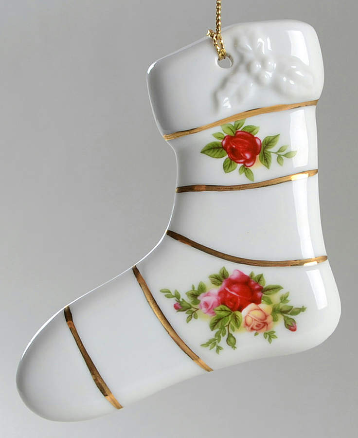 Old Country Roses Fine China Ornament by Royal Albert-1
