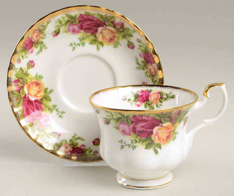 Old Country Roses Footed Cup & Saucer Set by Royal Albert-1