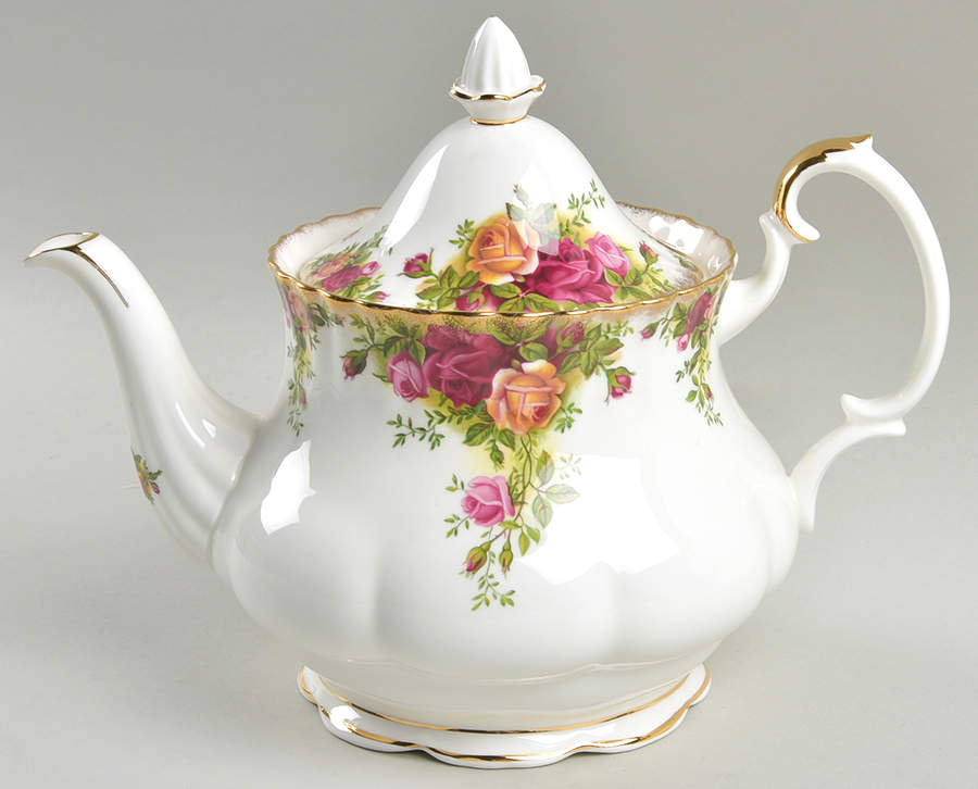 Old Country Roses Teapot & Lid by Royal Albert-1