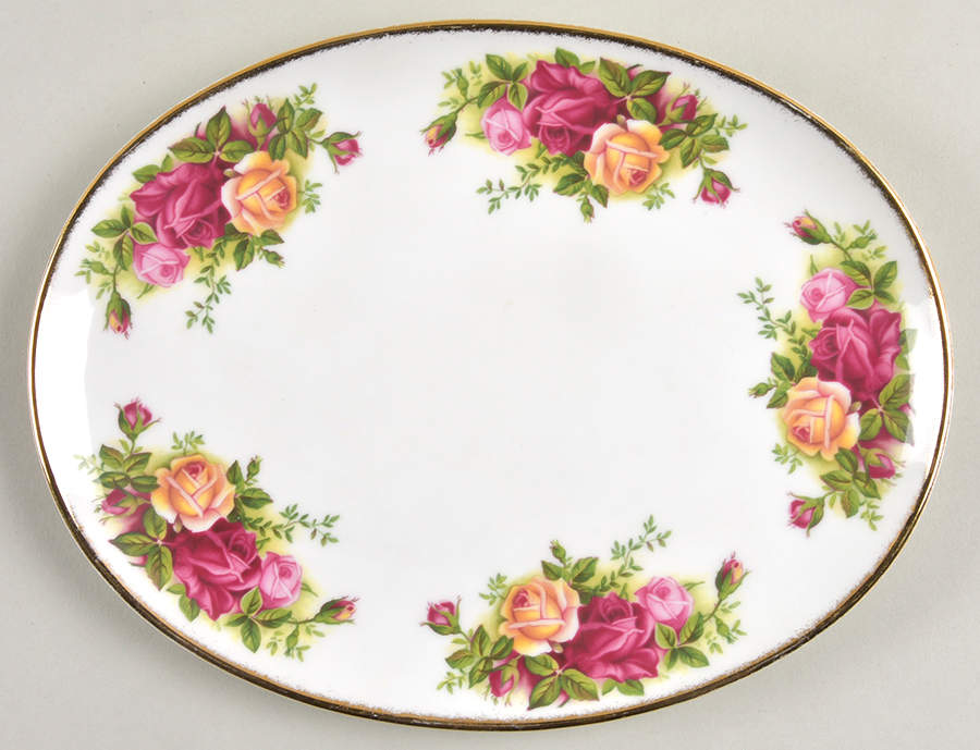 Old Country Roses 8" Oval Tray by Royal Albert-1