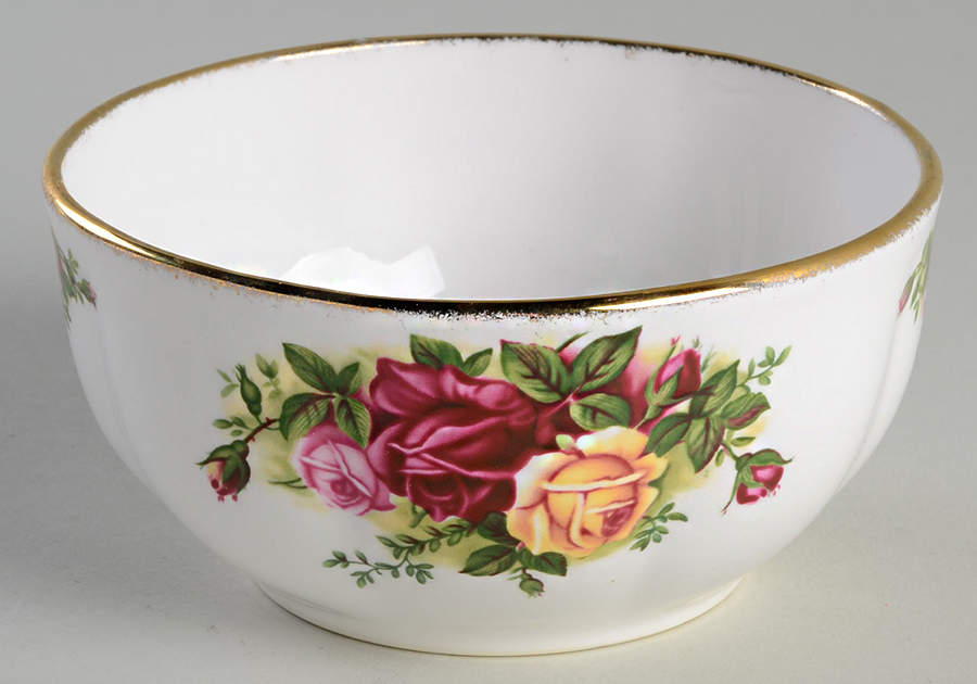 Old Country Roses Small Candy Dish by Royal Albert-1