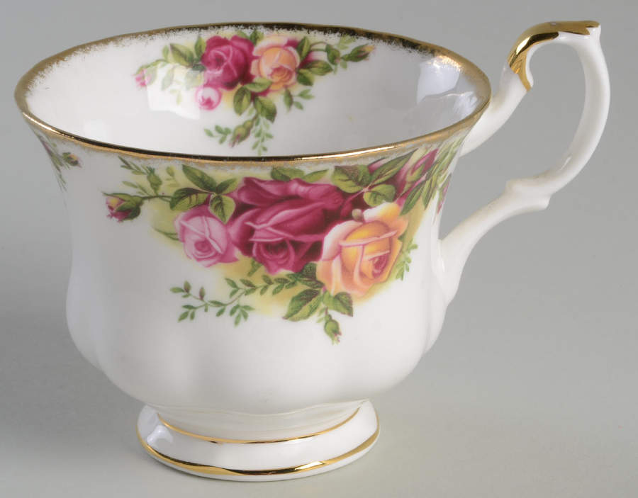 Old Country Roses Footed Cup by Royal Albert-1
