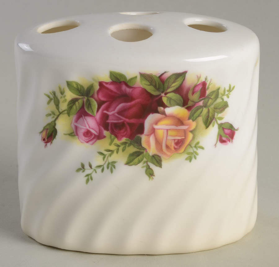 Old Country Roses Toothbrush Holder by Royal Albert-1