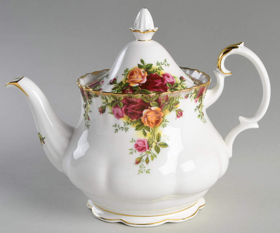 Old Country Roses Teapot & Lid by Royal Albert-1