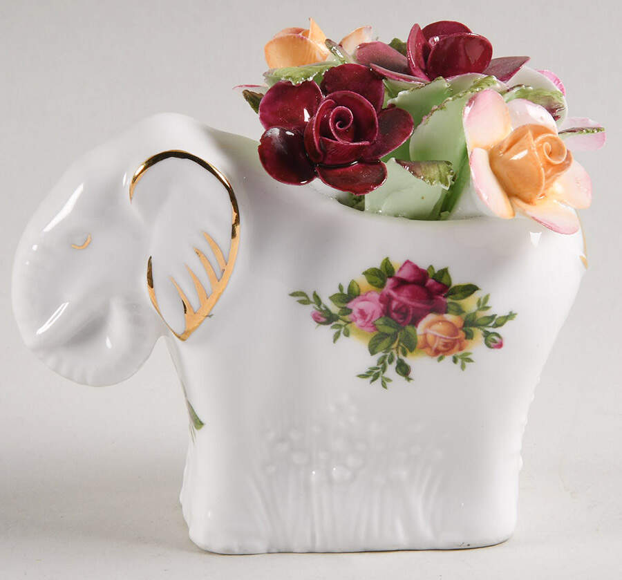 Old Country Roses Floral Cluster by Royal Albert-1