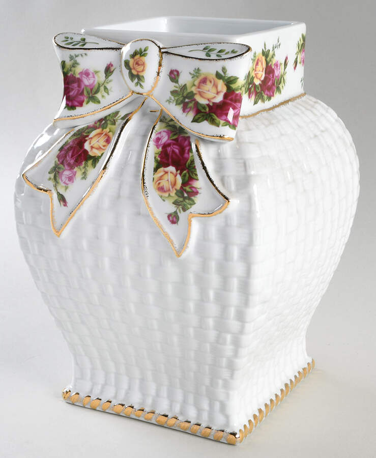 Old Country Roses Cookie Jar No Lid by Royal Albert-1