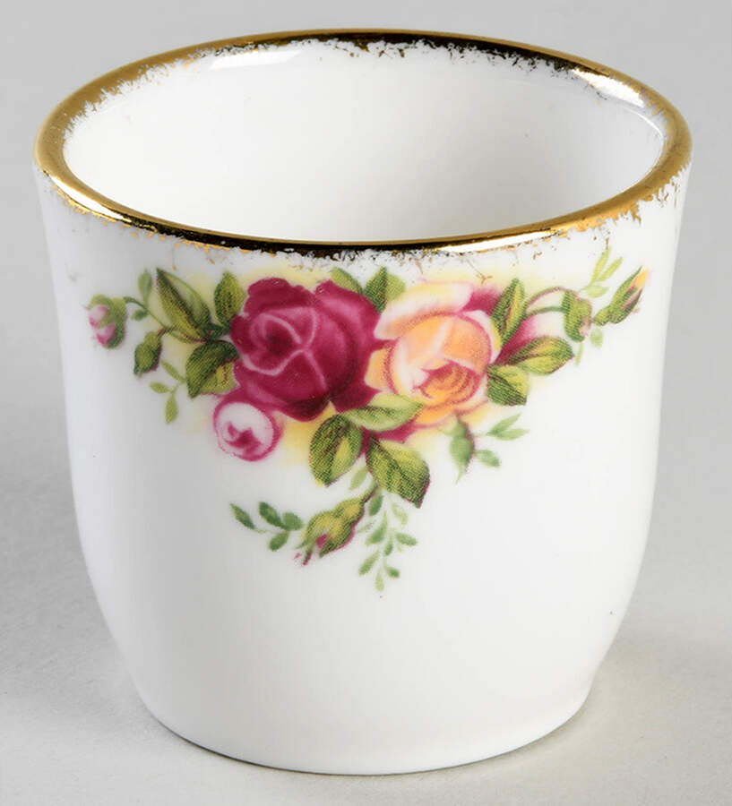 Old Country Roses Single Egg Cup by Royal Albert-1