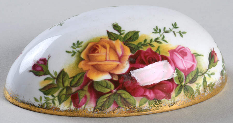 Old Country Roses Lid for 3" Egg Box by Royal Albert-1