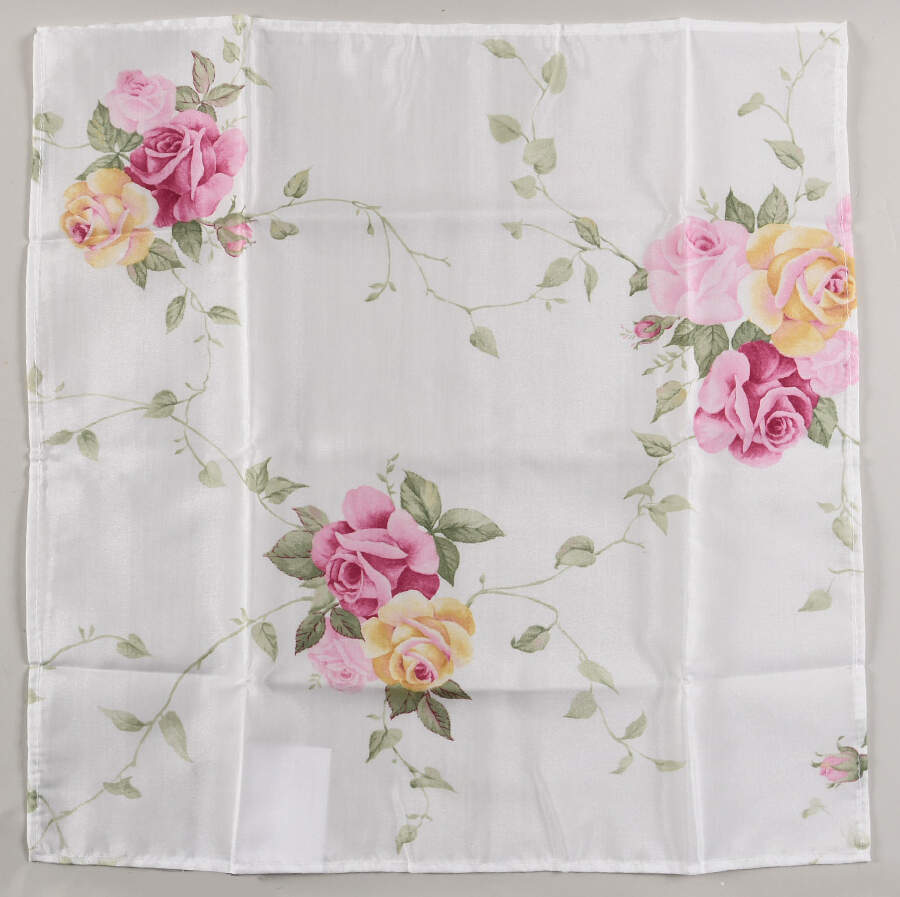 Old Country Roses Cloth Napkin by Royal Albert-1