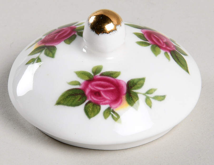 Old Country Roses Dorothy Box, Lid Only by Royal Albert-1