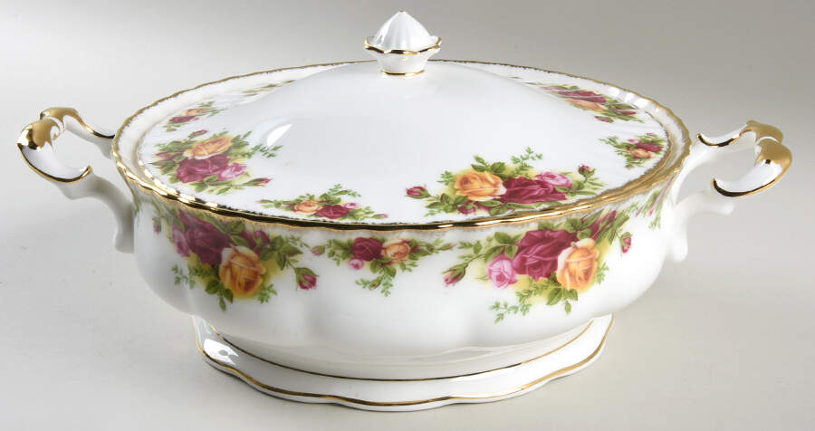 Old Country Roses Round Covered Vegetable by Royal Albert-1