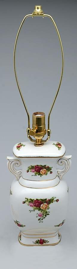 Old Country Roses 25" Electric Lamp No Shade by Royal Albert-1